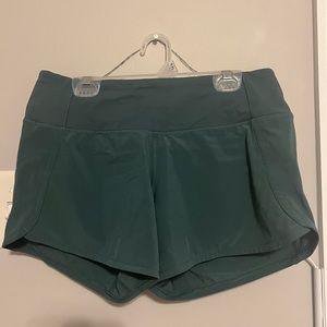 Lululemon Speed Up Shorts Size 4